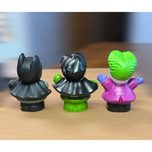Fisher Price Little People Super Heroes Lot of 3- Batman Robin Joker #1 - Picture 2 of 5